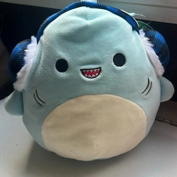 Squishmallow 8" Sharon The Earmuffs Blue Shark 6” Pink Pork Chop NWT - Picture 3 of 5
